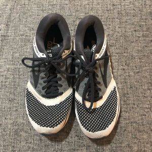 Women’s Brooks running shoes